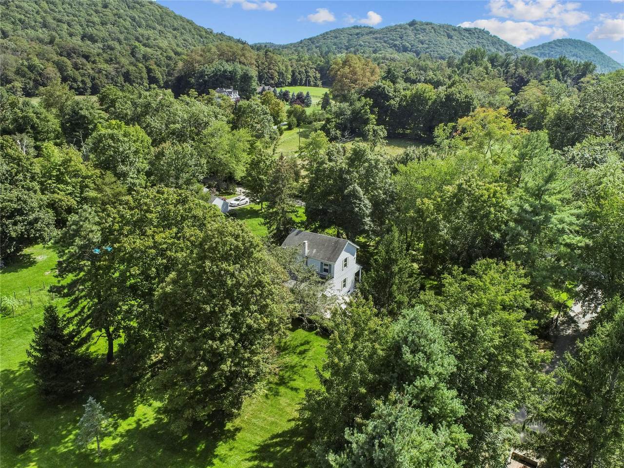 16 Nelson Lane - Photo 1