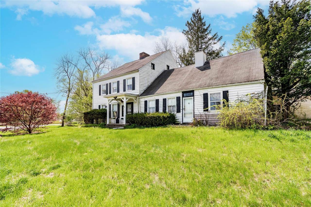 2641 Salt Point Turnpike - Photo 1