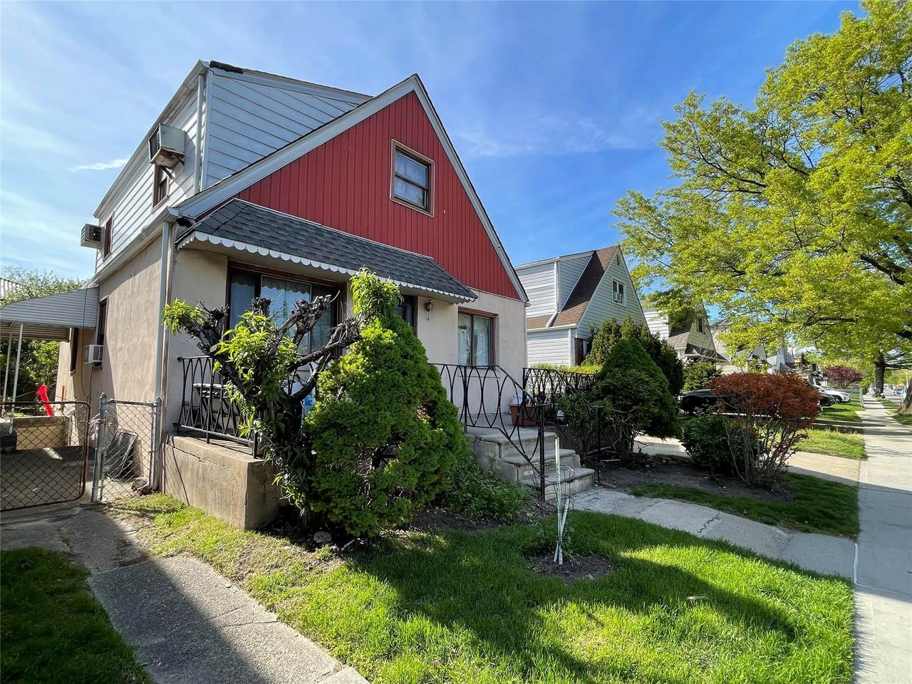 5052 Utopia Parkway - Photo 1