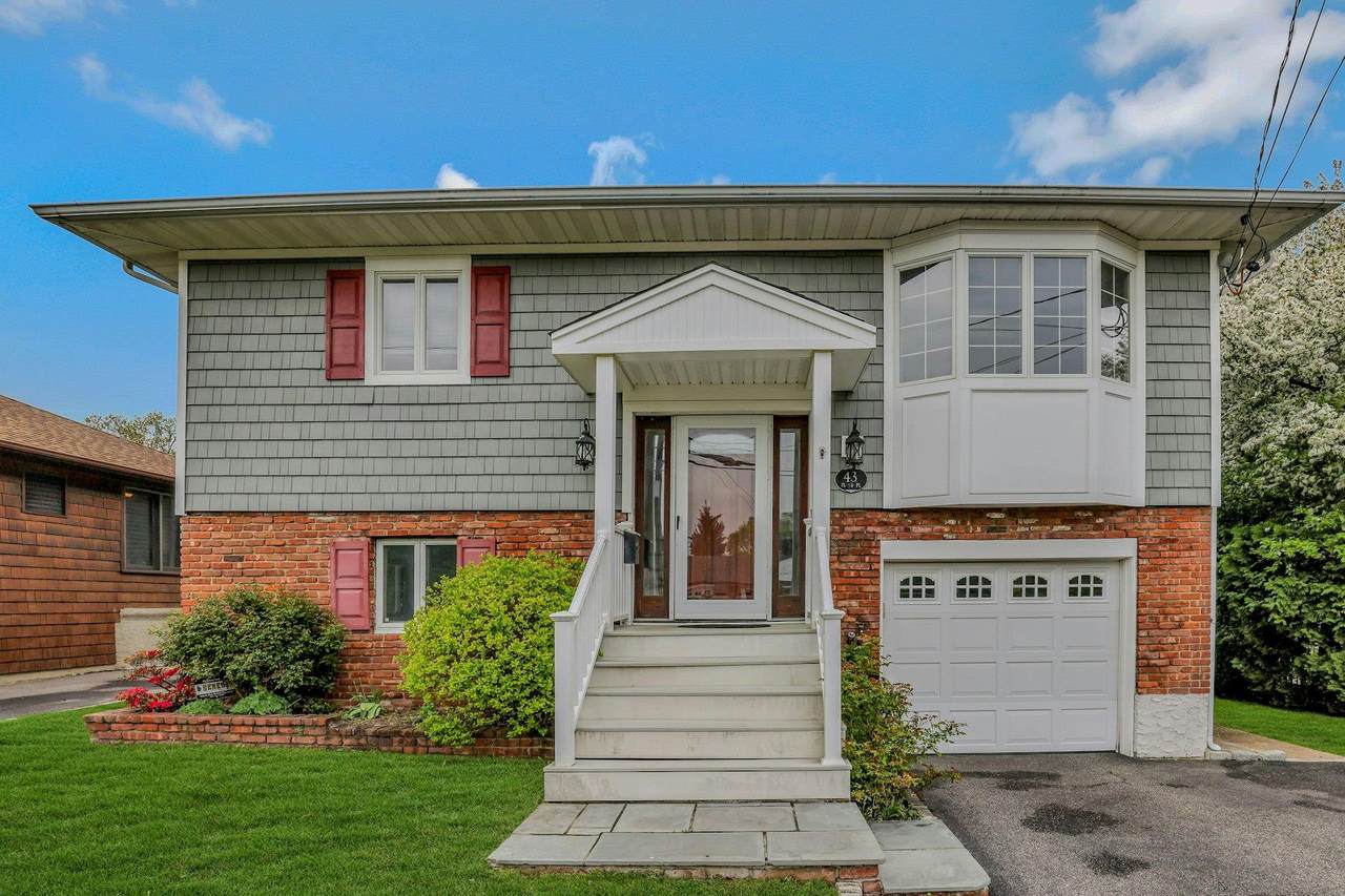 43 Floyd Place - Photo 1