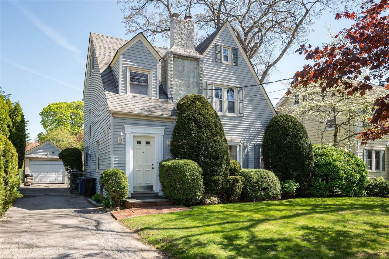 173 Pine Street - Photo 1