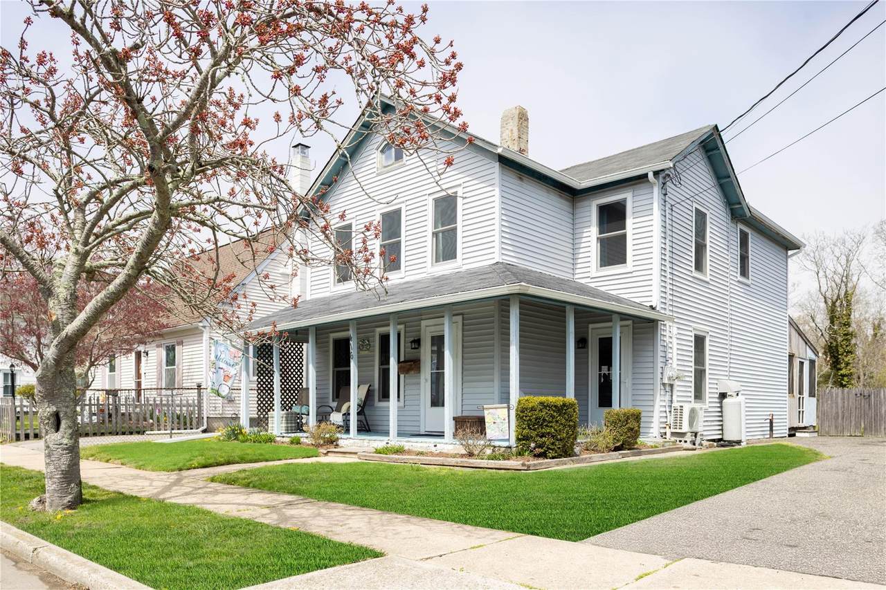 416 West Street - Photo 1