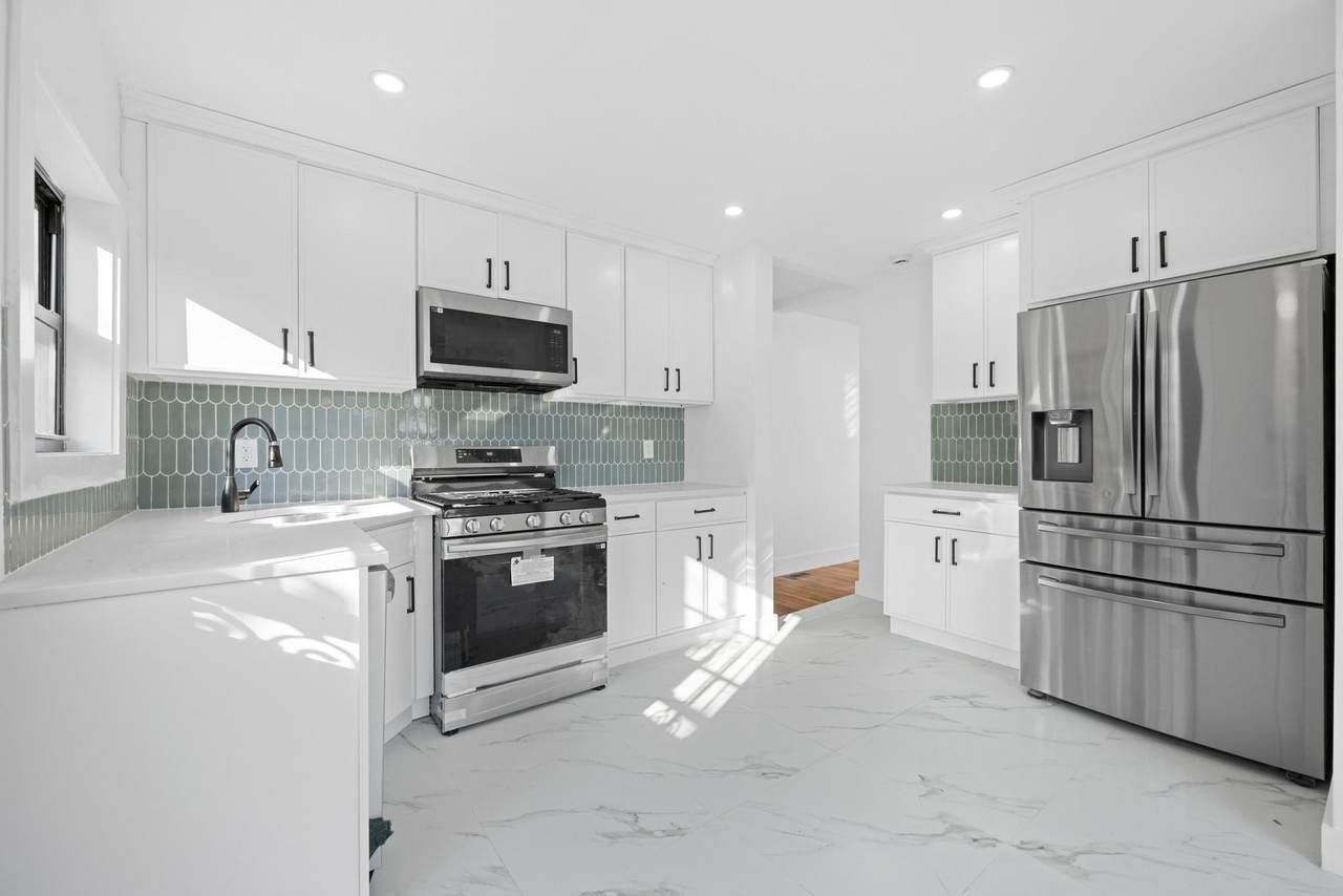 22109 131st Avenue - Photo 1