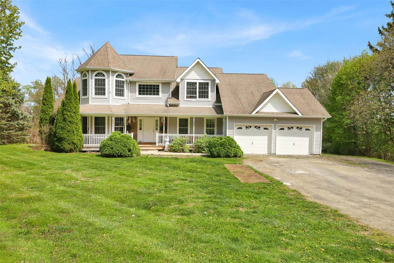 14 Clarks Lane - Photo 1
