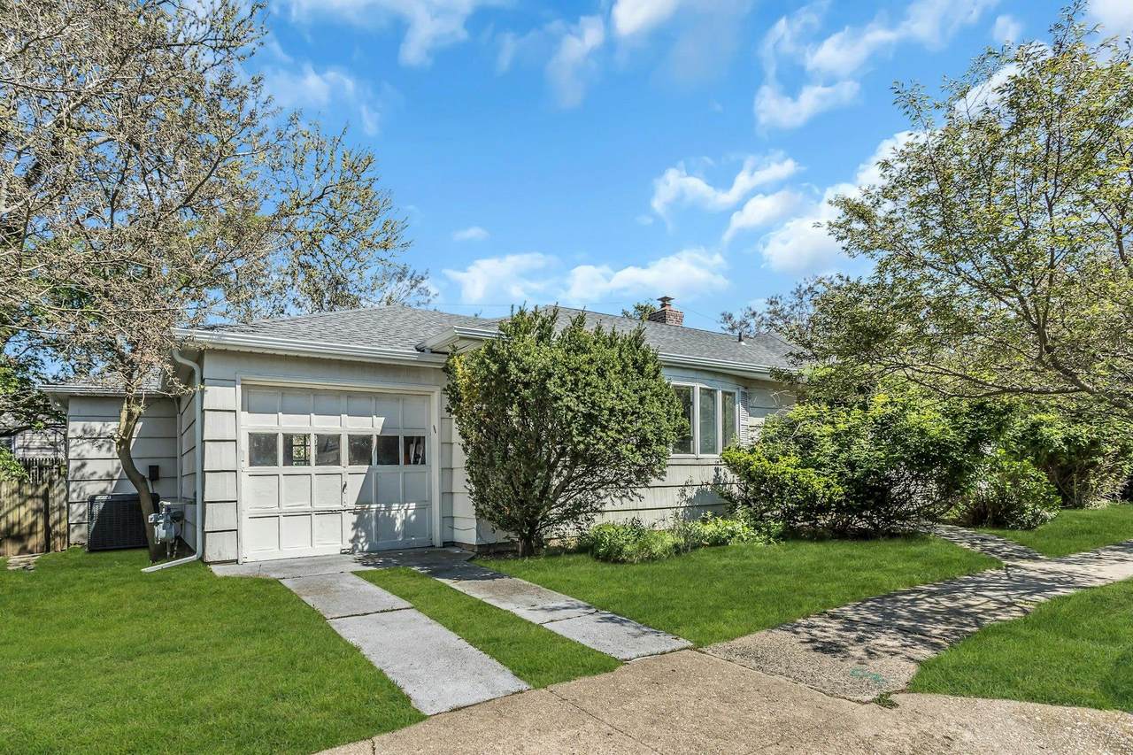 140 Mitchell Avenue - Photo 1