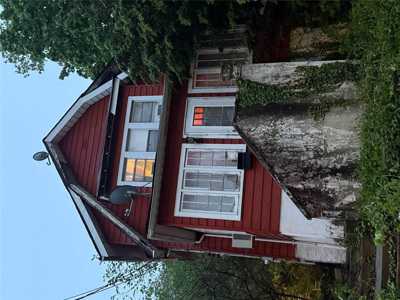 724 4th Avenue - Photo 1