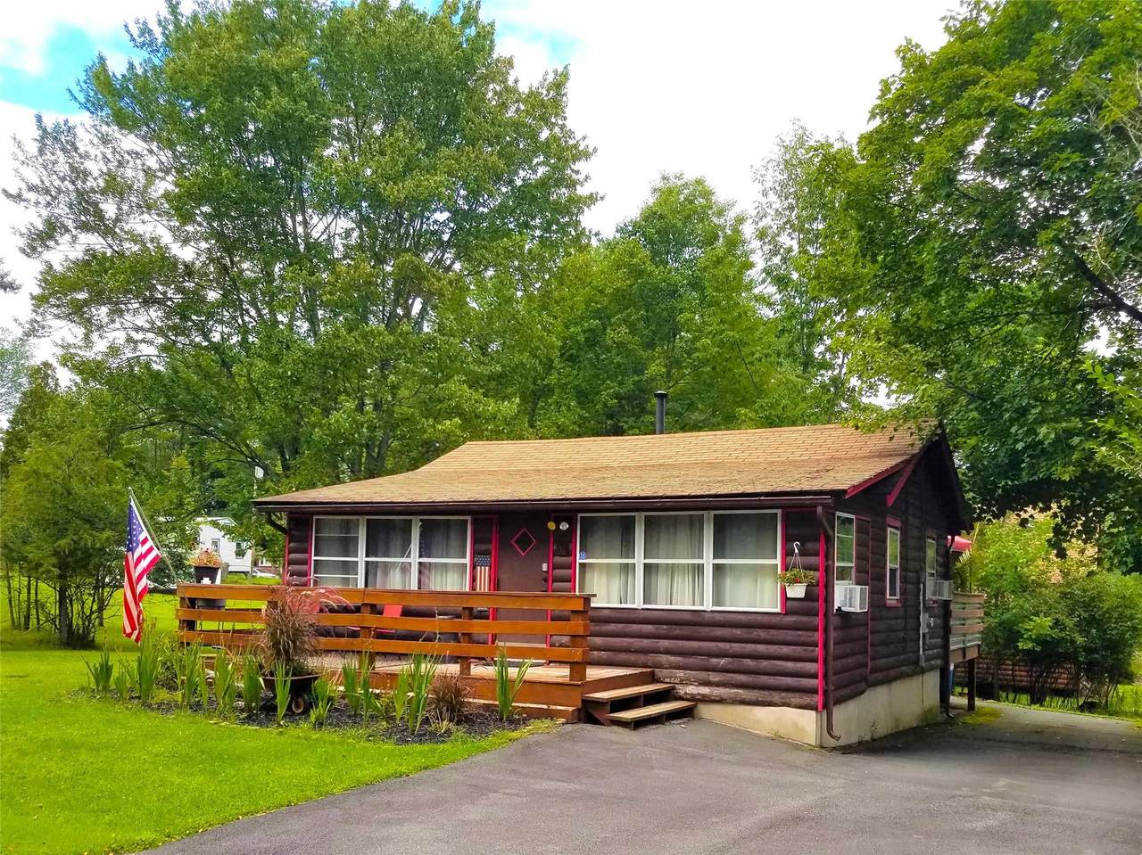 51 Oak Street - Photo 1