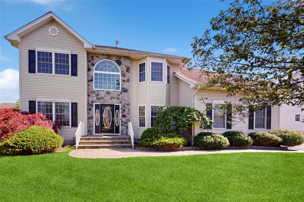 2041 Independence Drive - Photo 1