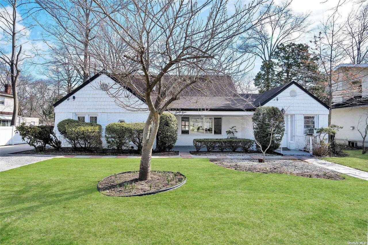 69 Warwick Road - Photo 1
