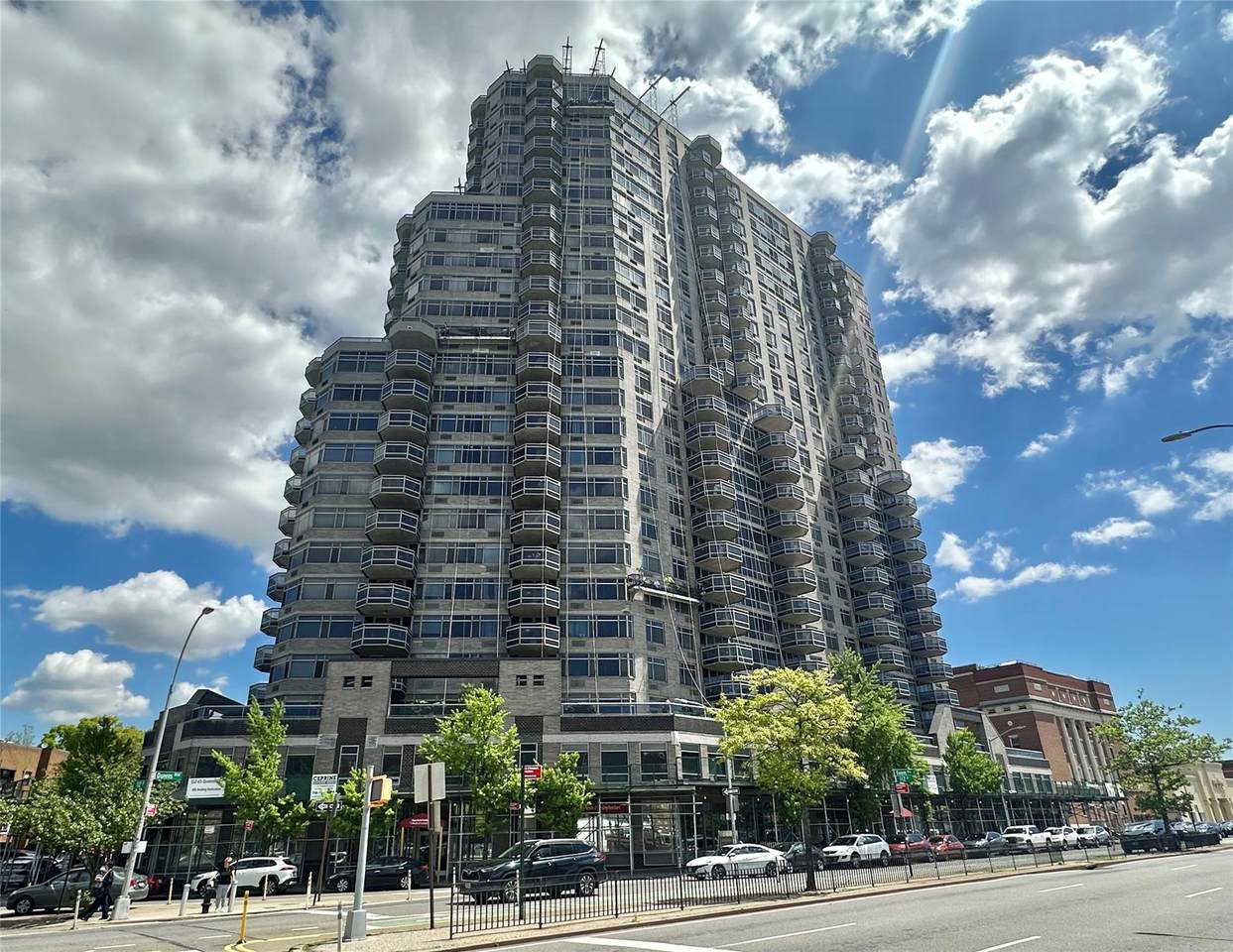 112-01 Queens Boulevard - Photo 1
