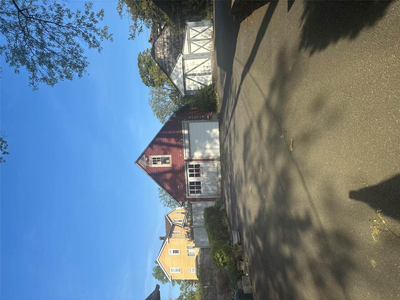 28 Goodwin Avenue - Photo 1