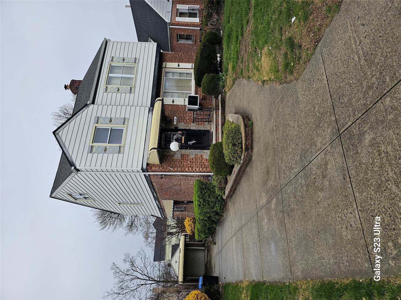 11568 229th Street - Photo 1
