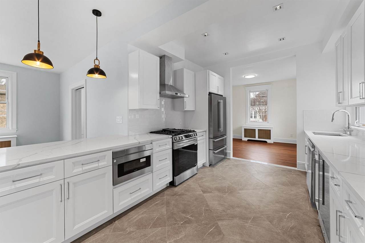 70 Normandy Road - Photo 1