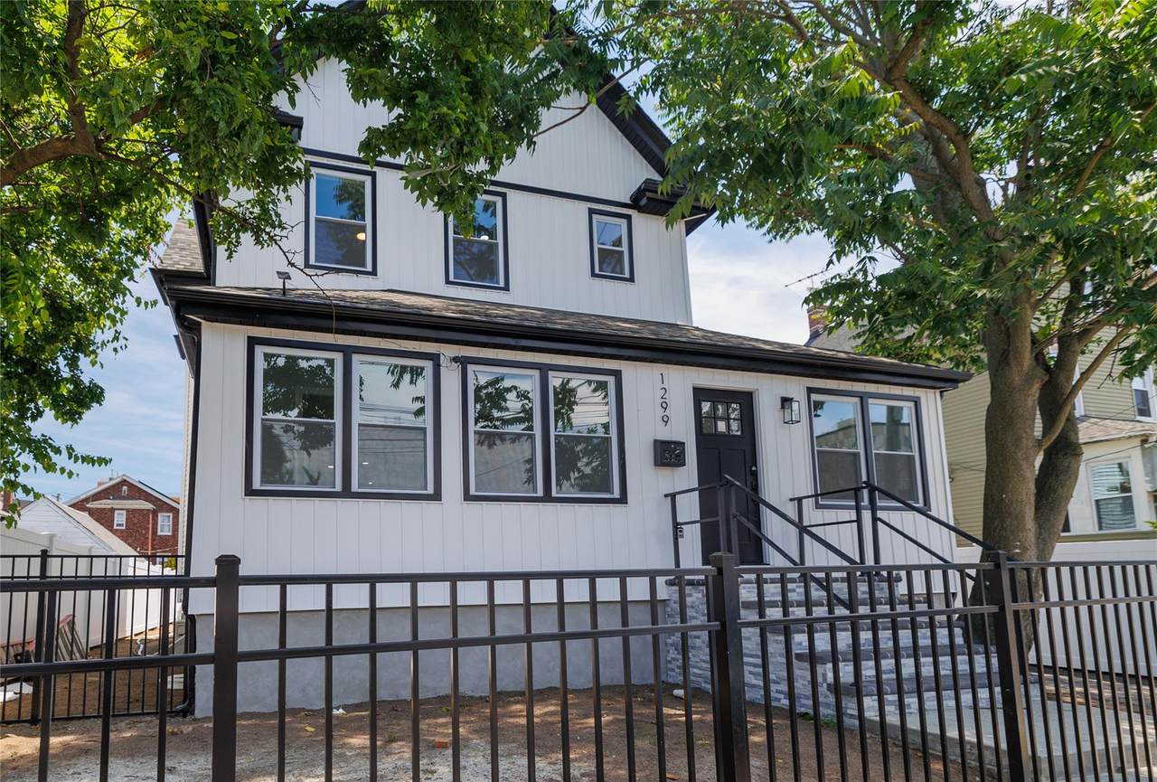 12-99 Brunswick Avenue - Photo 1