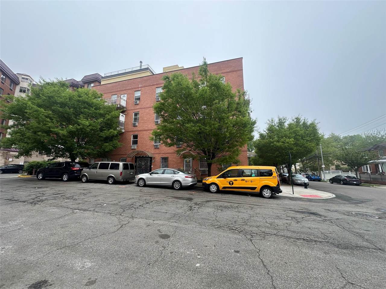 7177 159 Street - Photo 1