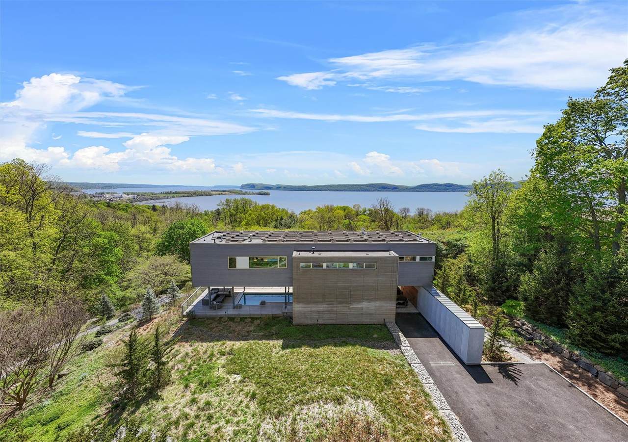 26 Mount Green Road - Photo 1