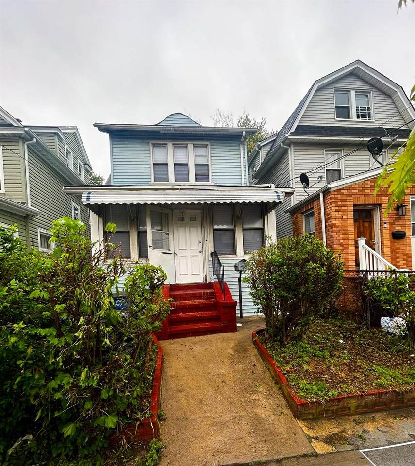 10147 131st Street - Photo 1