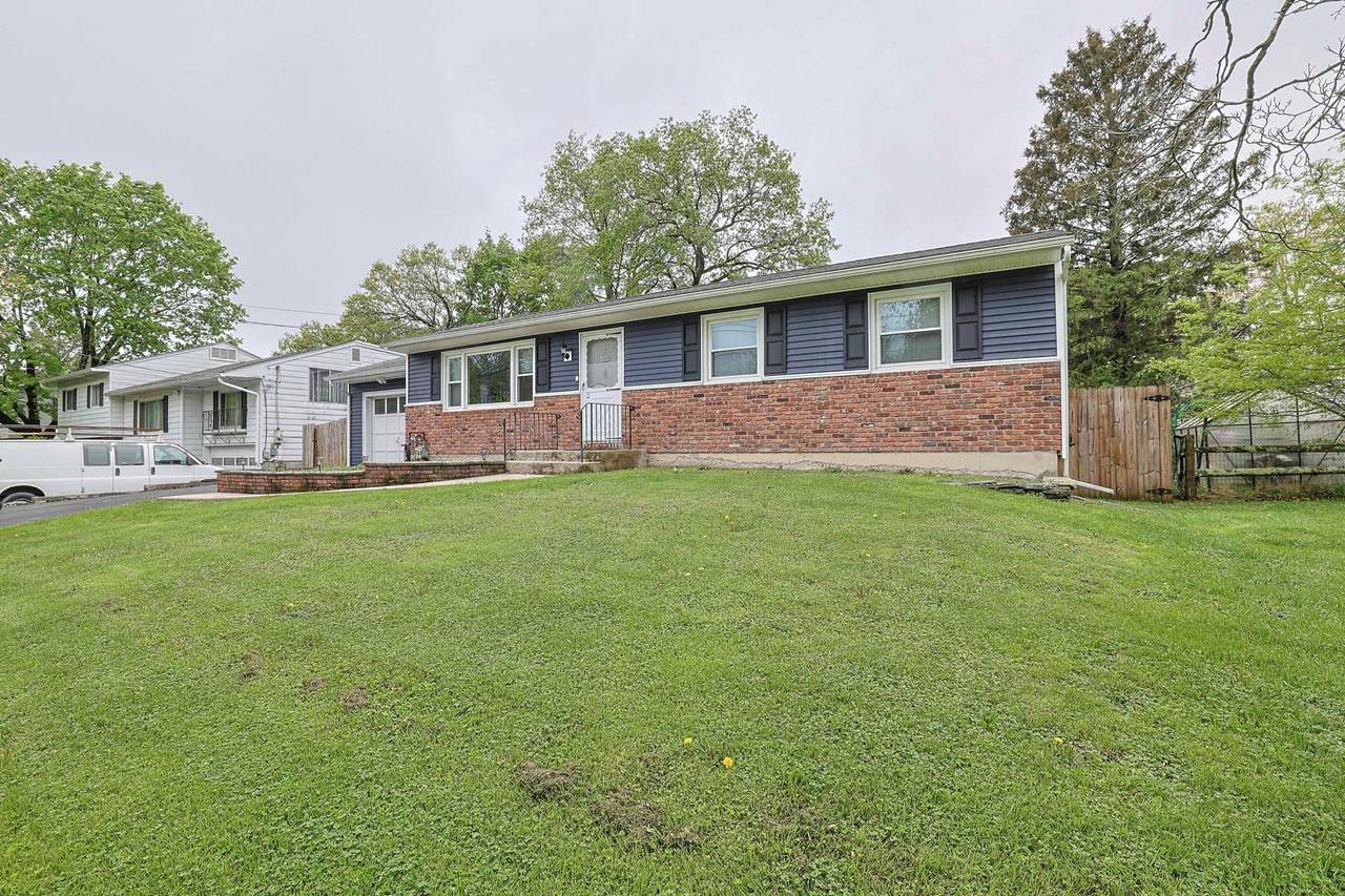 12 Brewster Drive - Photo 1