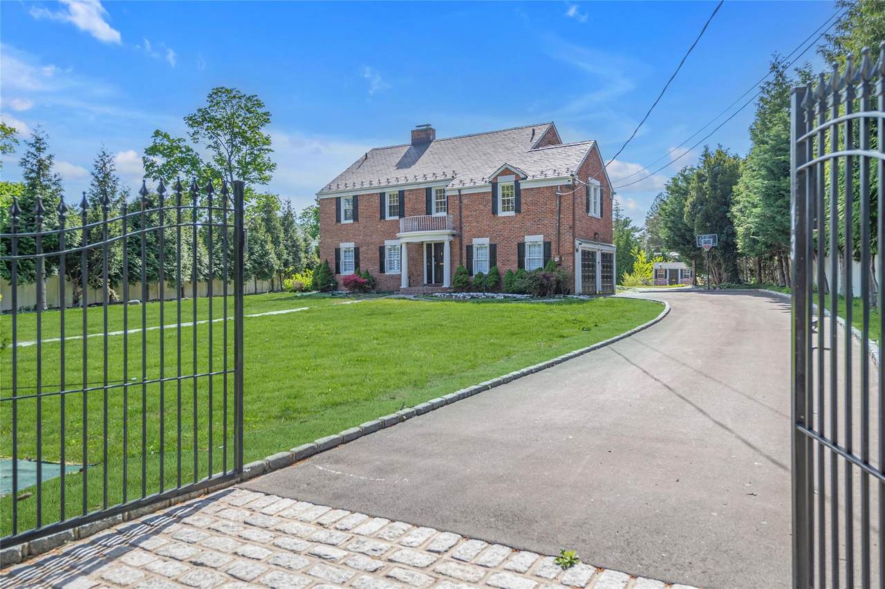 13 Arbor Place - Photo 1