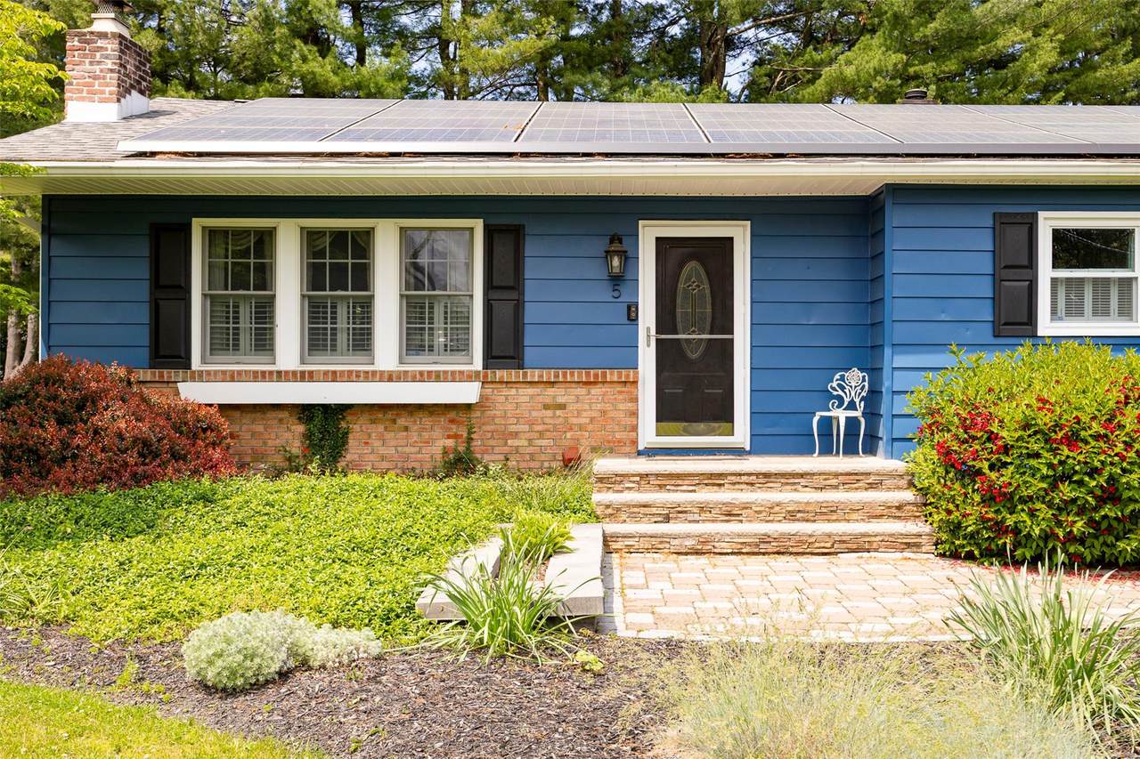 5 Fairfield Lane - Photo 1