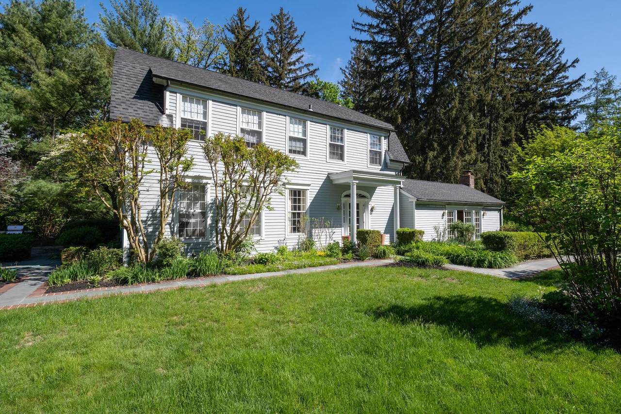 83 Cove Road - Photo 1