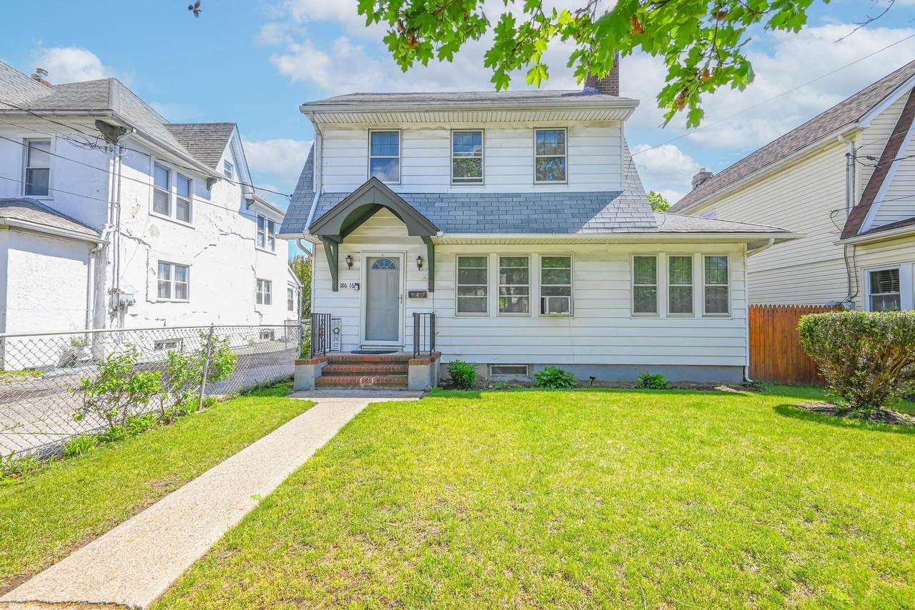 186-16 104th Avenue - Photo 1