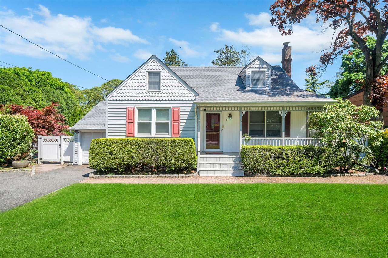 9 Forest Road - Photo 1