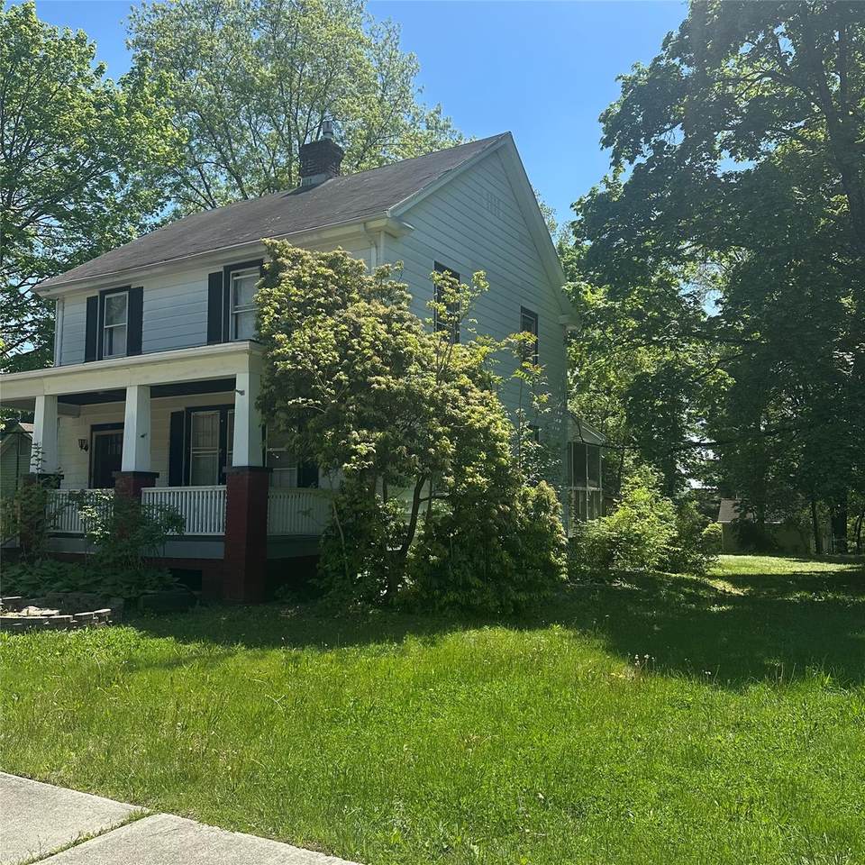 102 Cedar Street - Photo 1