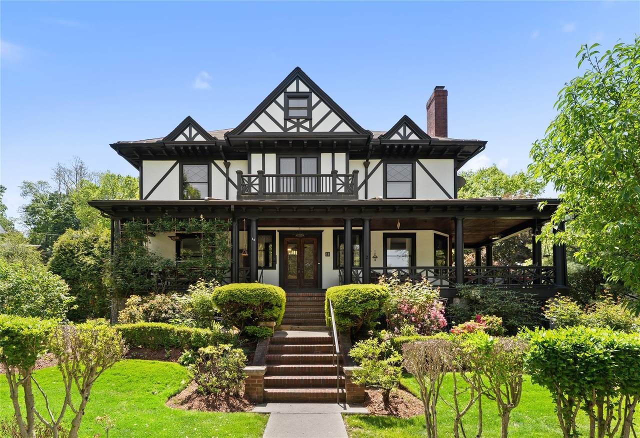 16 Fairview Avenue - Photo 1