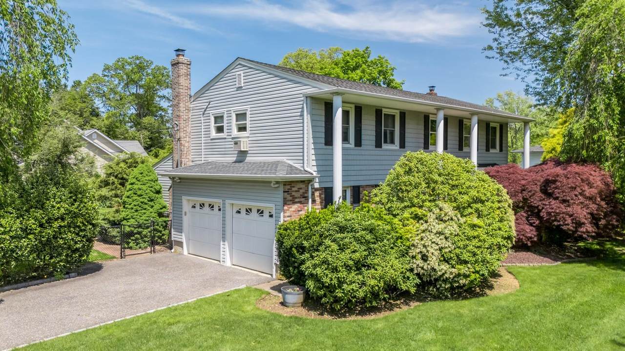 1 Karin Court - Photo 1