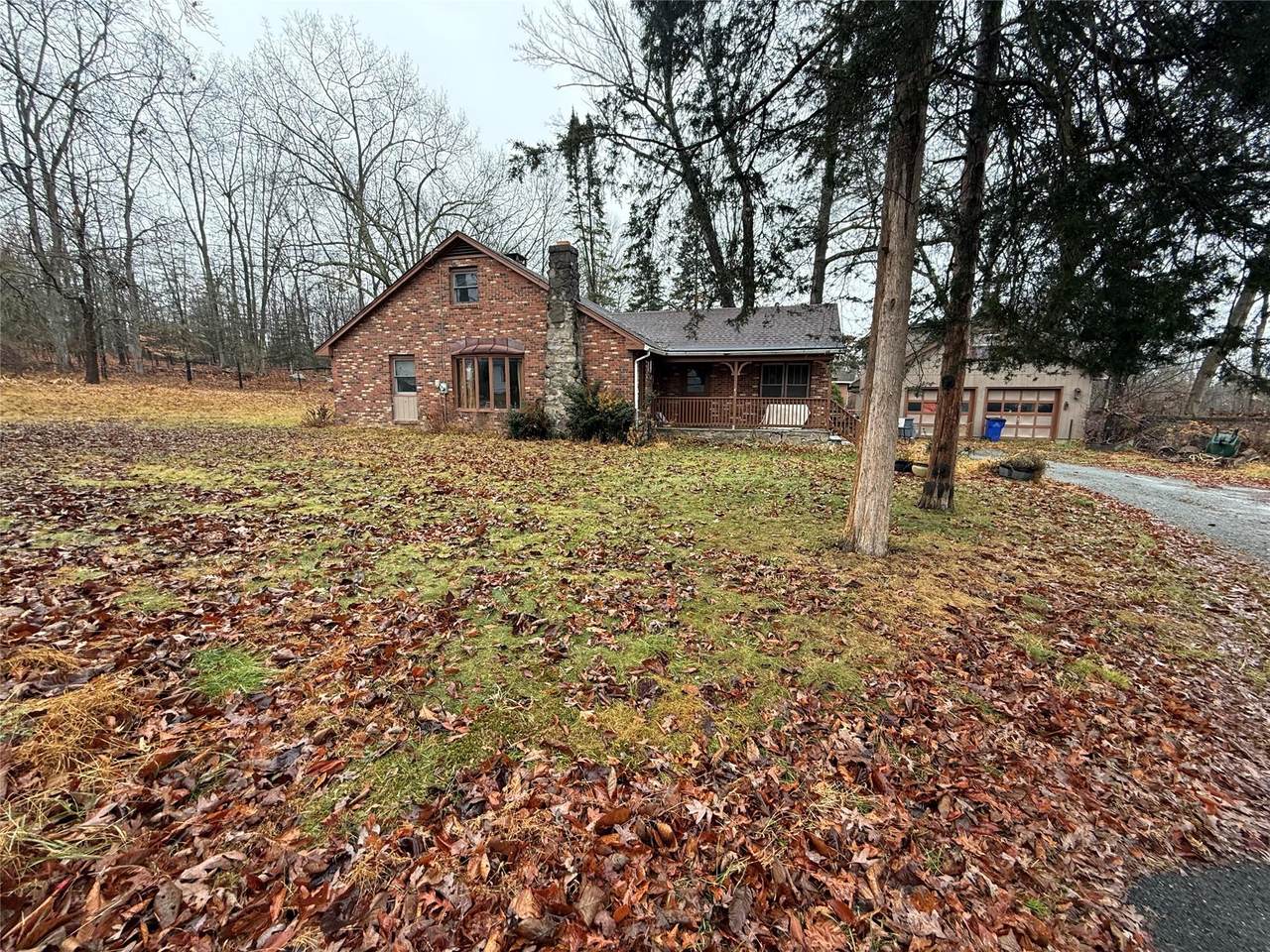 47 River Lane - Photo 1