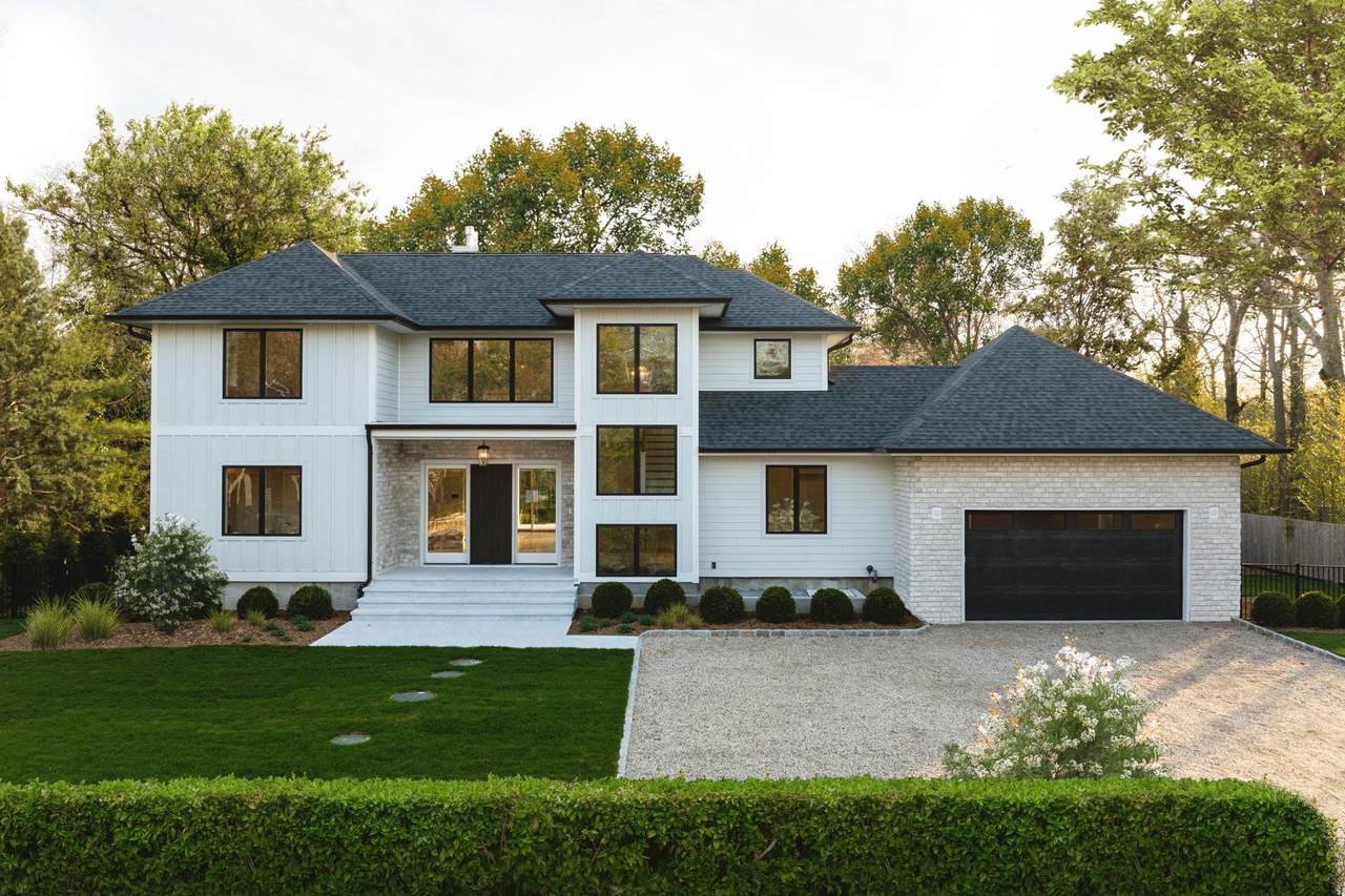 26 Pine Tree Road - Photo 1