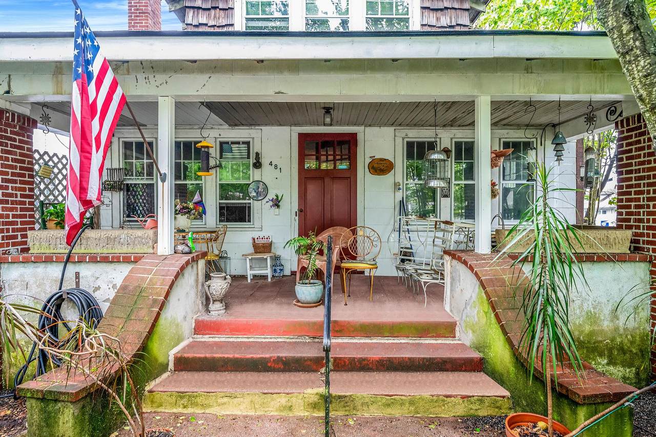 481 Archer Street - Photo 1