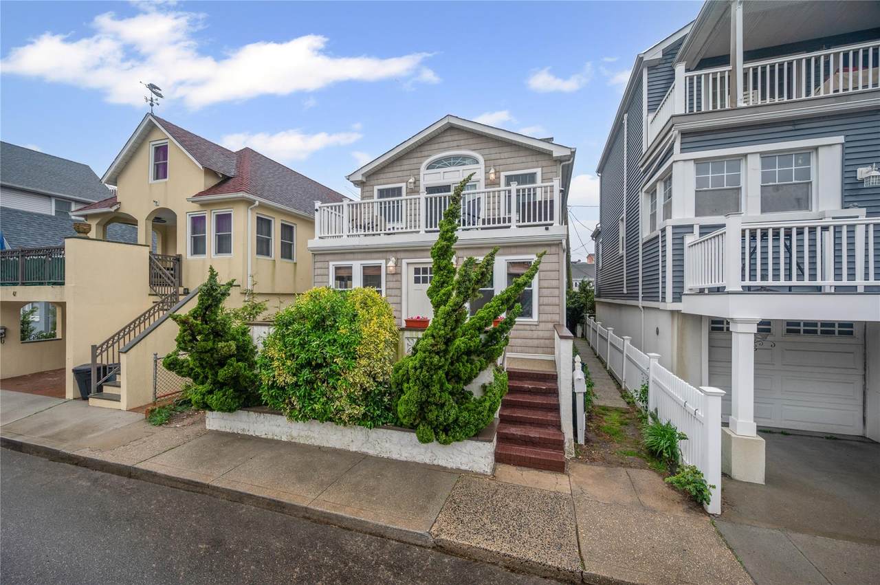49 Oregon Street - Photo 1