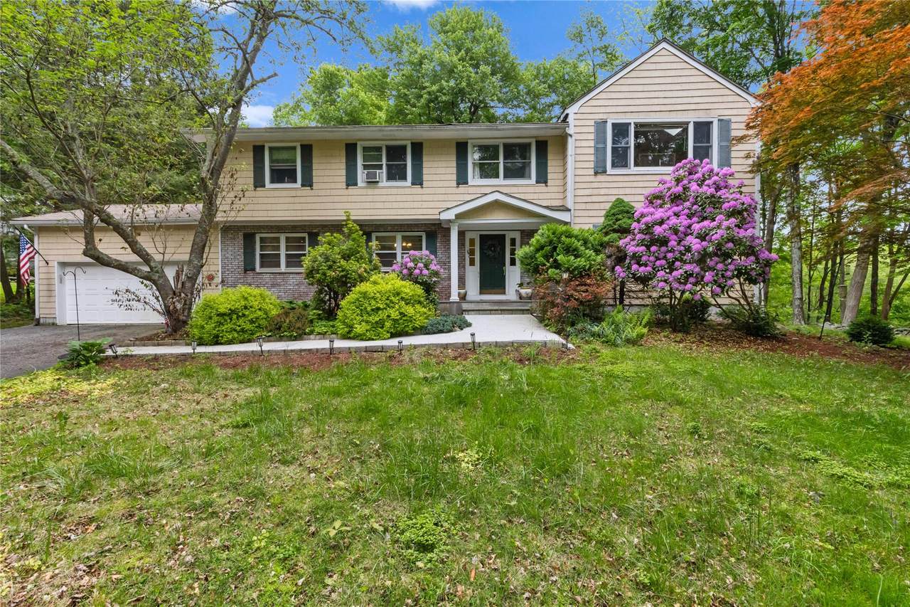 96 Warren Street - Photo 1