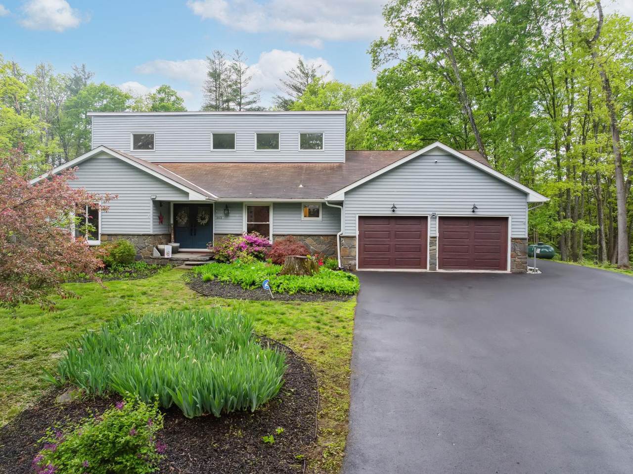 162 Forest Hill Drive - Photo 1