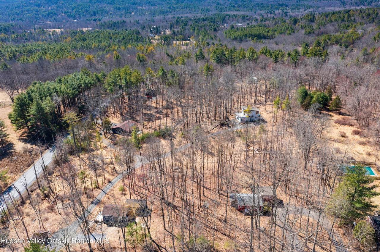 2465 Glasco Turnpike - Photo 1