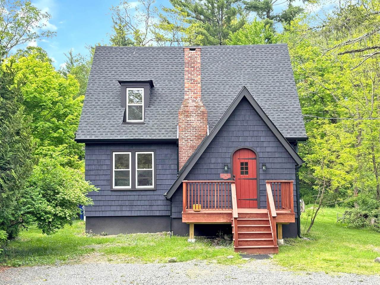196 Tinker Street - Photo 1