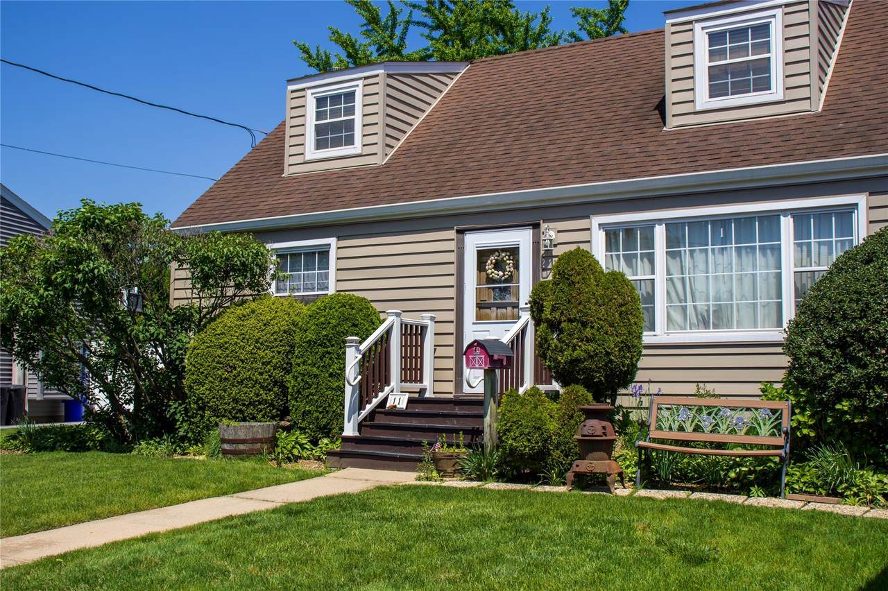 11 Barbara Drive - Photo 1