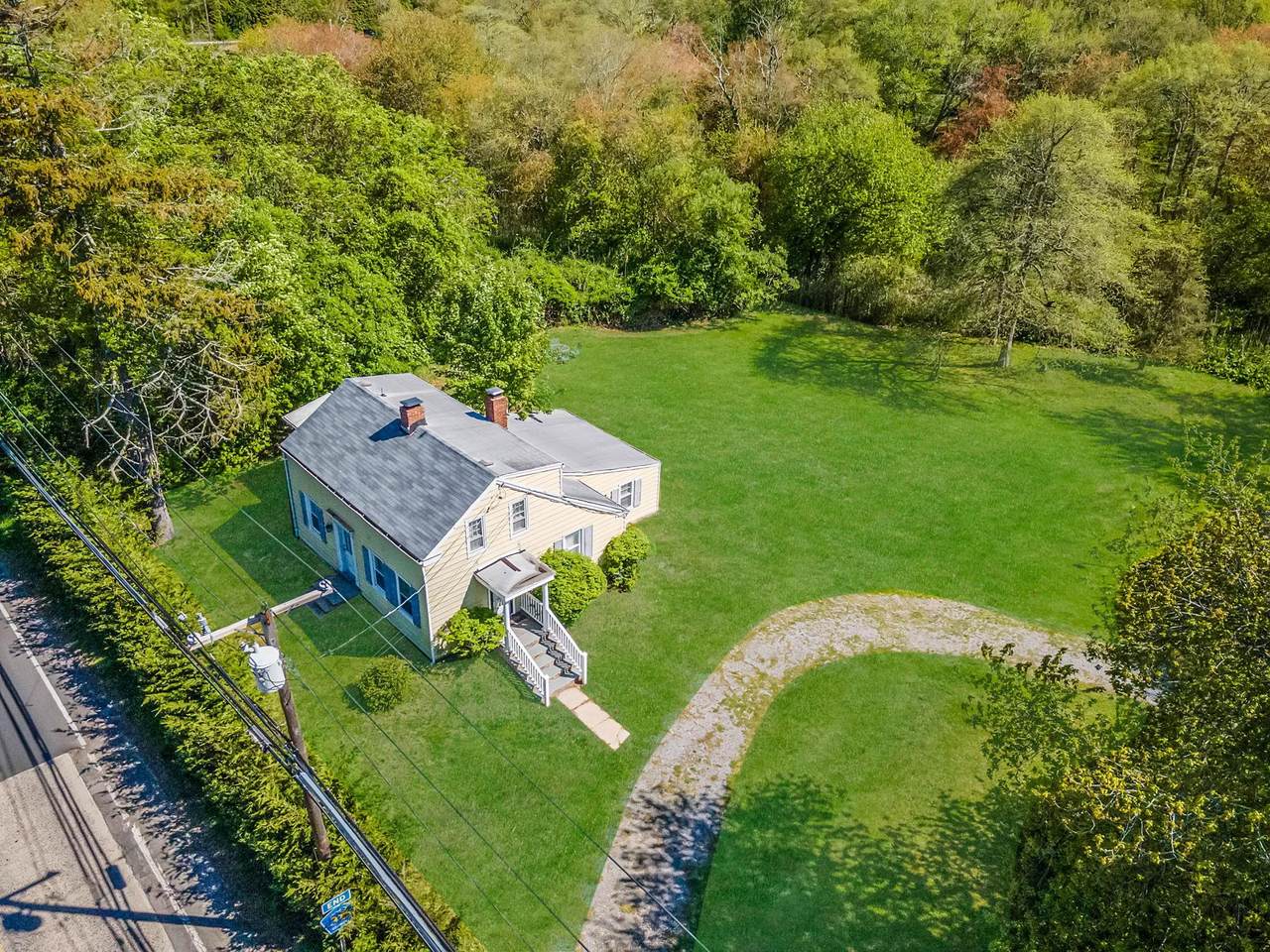 1680 Sea Road - Photo 1