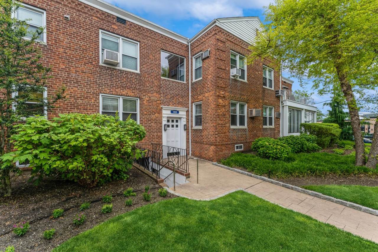 1355 Broadway - Photo 1