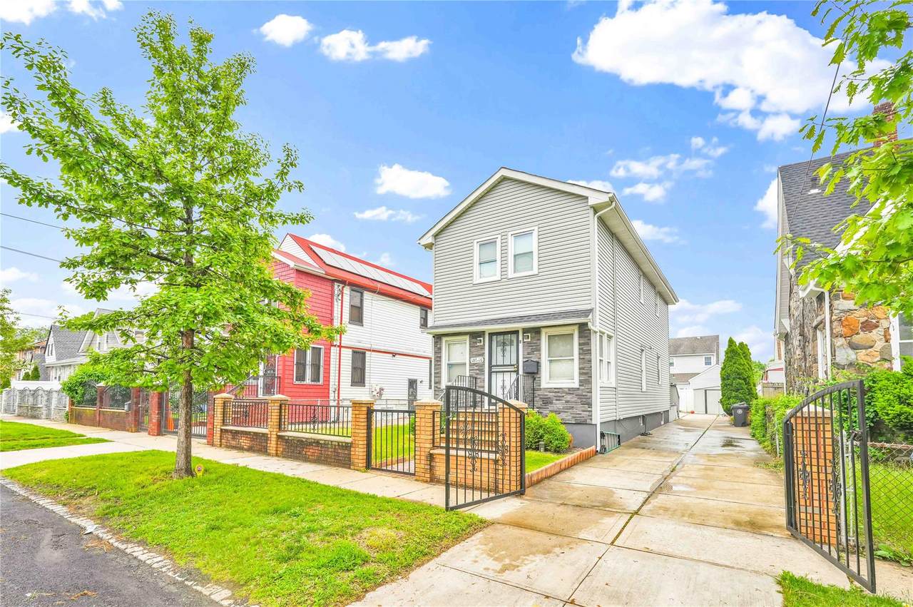 187-16 Williamson Avenue - Photo 1