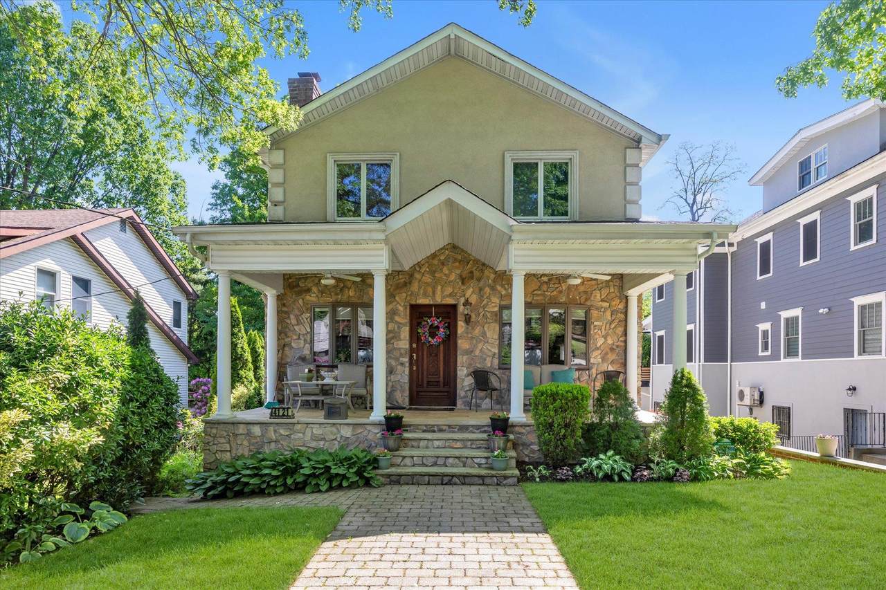 41-27 Orient Avenue - Photo 1