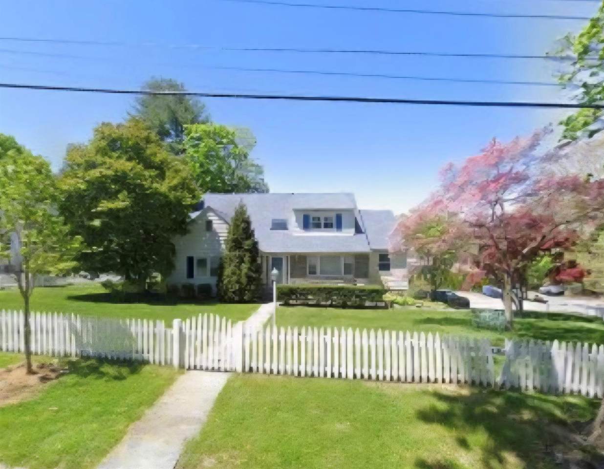 21 Knollwood Road - Photo 1