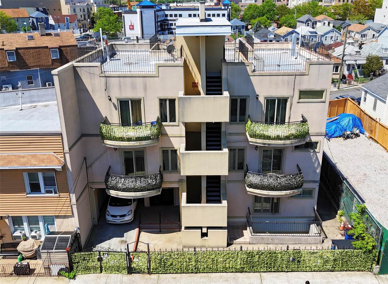 2832 Brown Street - Photo 1