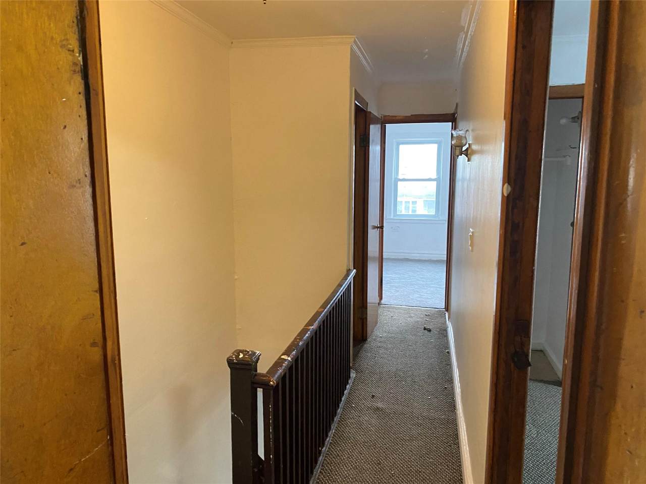 1646 Troy Avenue - Photo 1