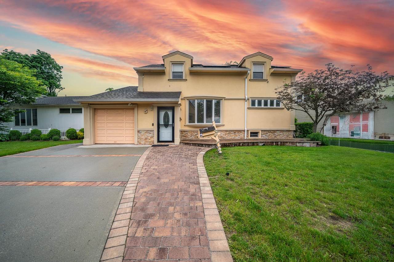 5 Forest Road - Photo 1