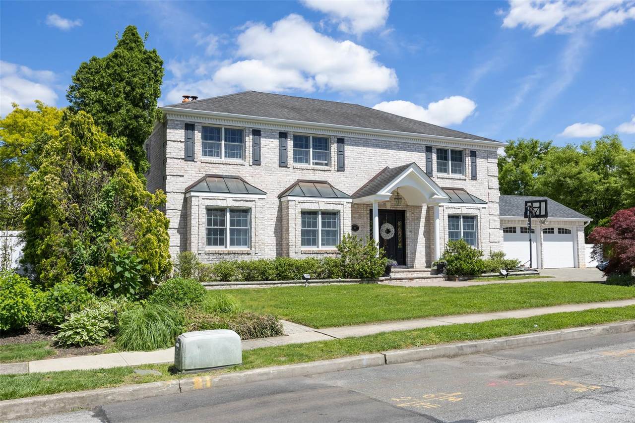30 Knoll Lane - Photo 1