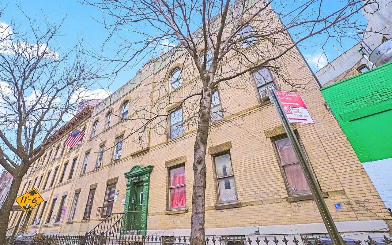 695 Meeker Avenue - Photo 1