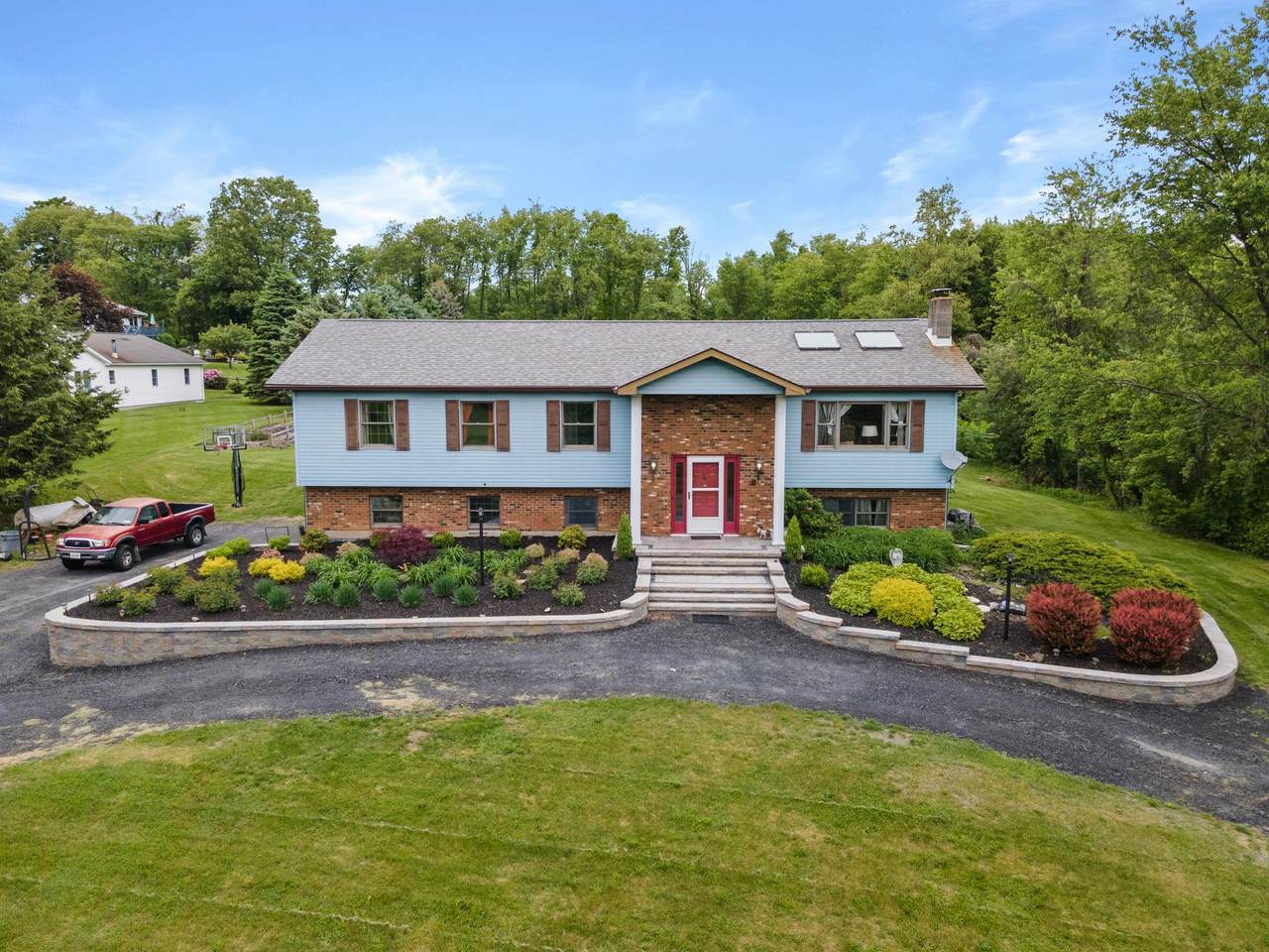 191 Bedell Avenue - Photo 1